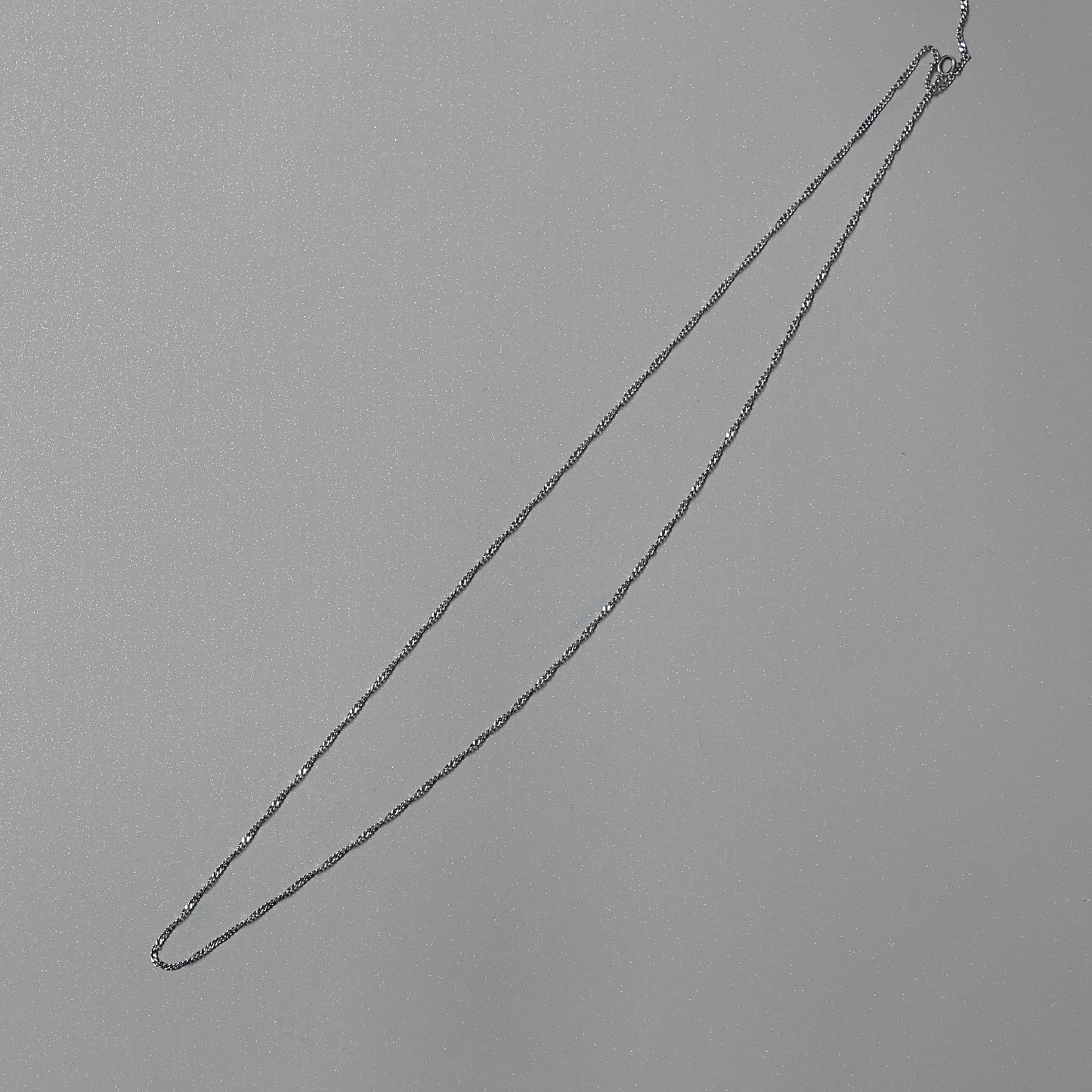 Twisted Chain