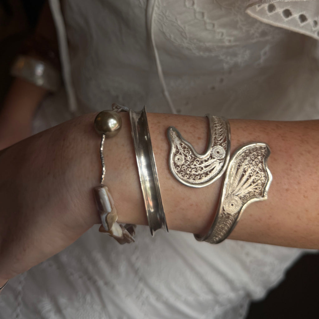 Pearl Shell Beaded Bracelet