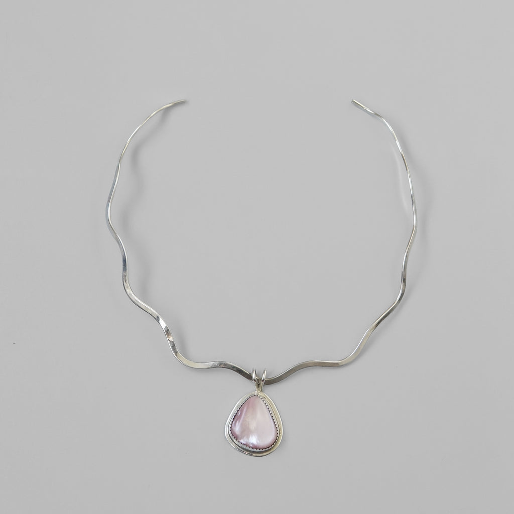 Pink Wavy Collar Necklace