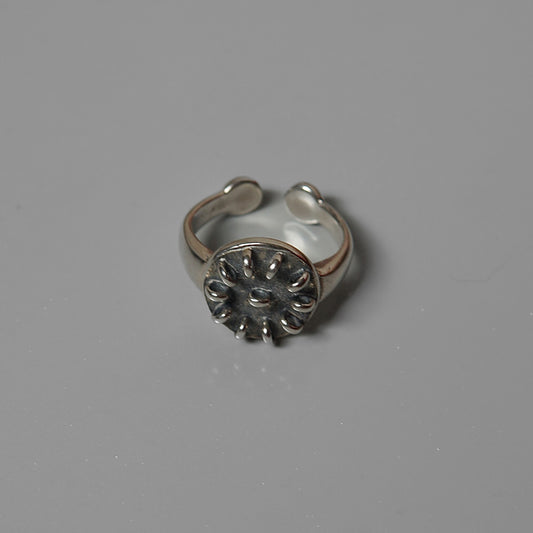 Dial Adjustable Ring