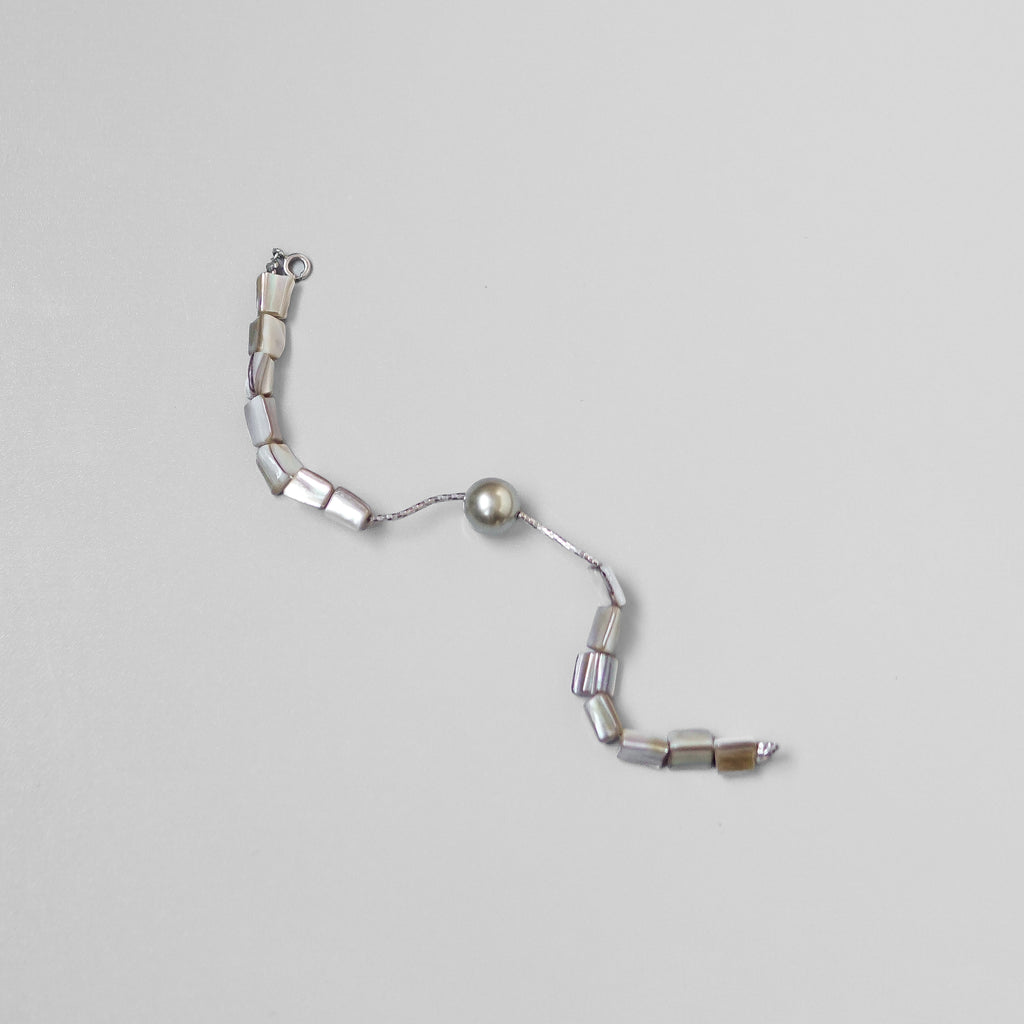 Pearl Shell Beaded Bracelet
