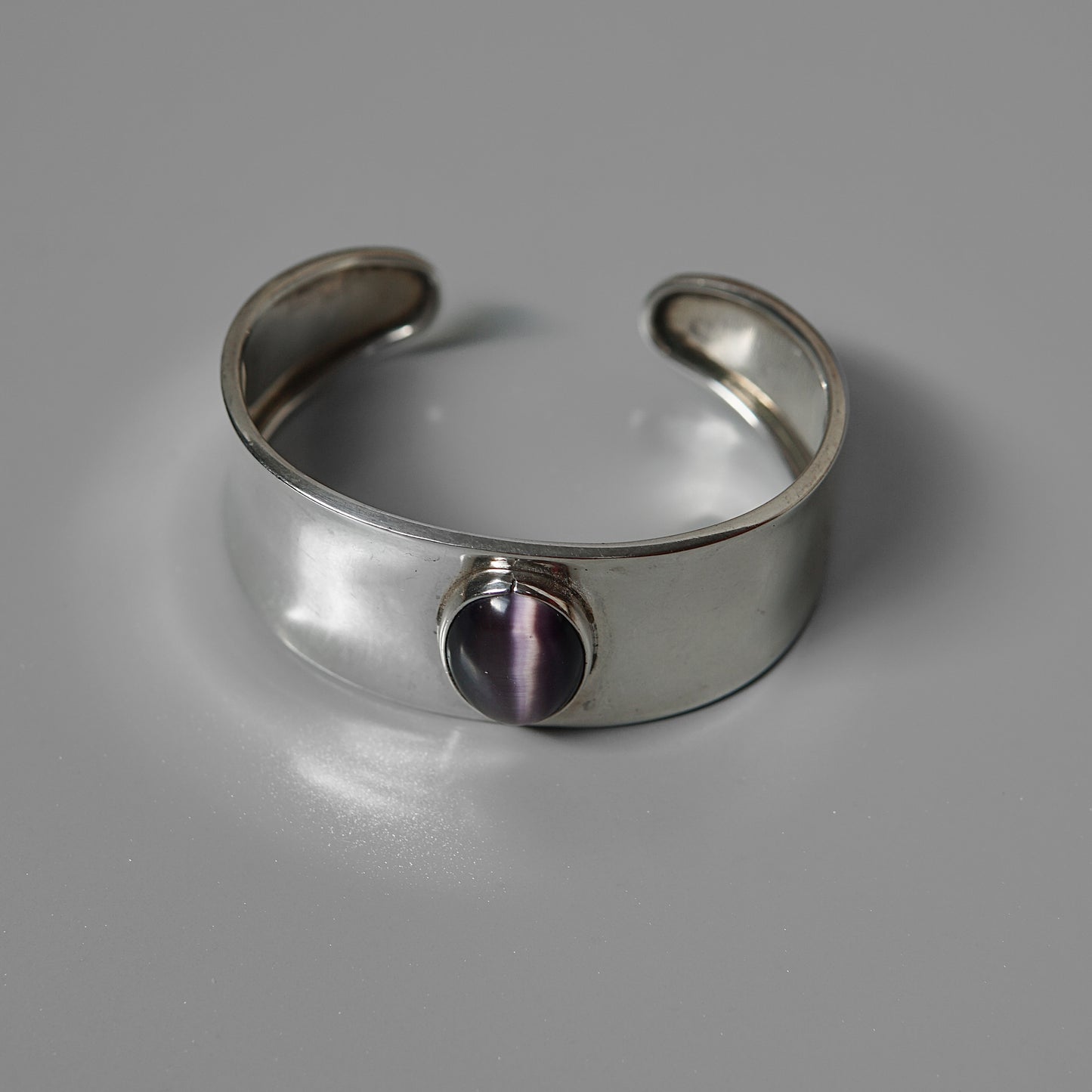 Cats Eye Cuff