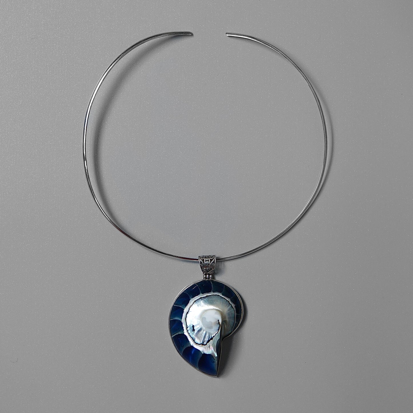 Blue Shell Collar Necklace