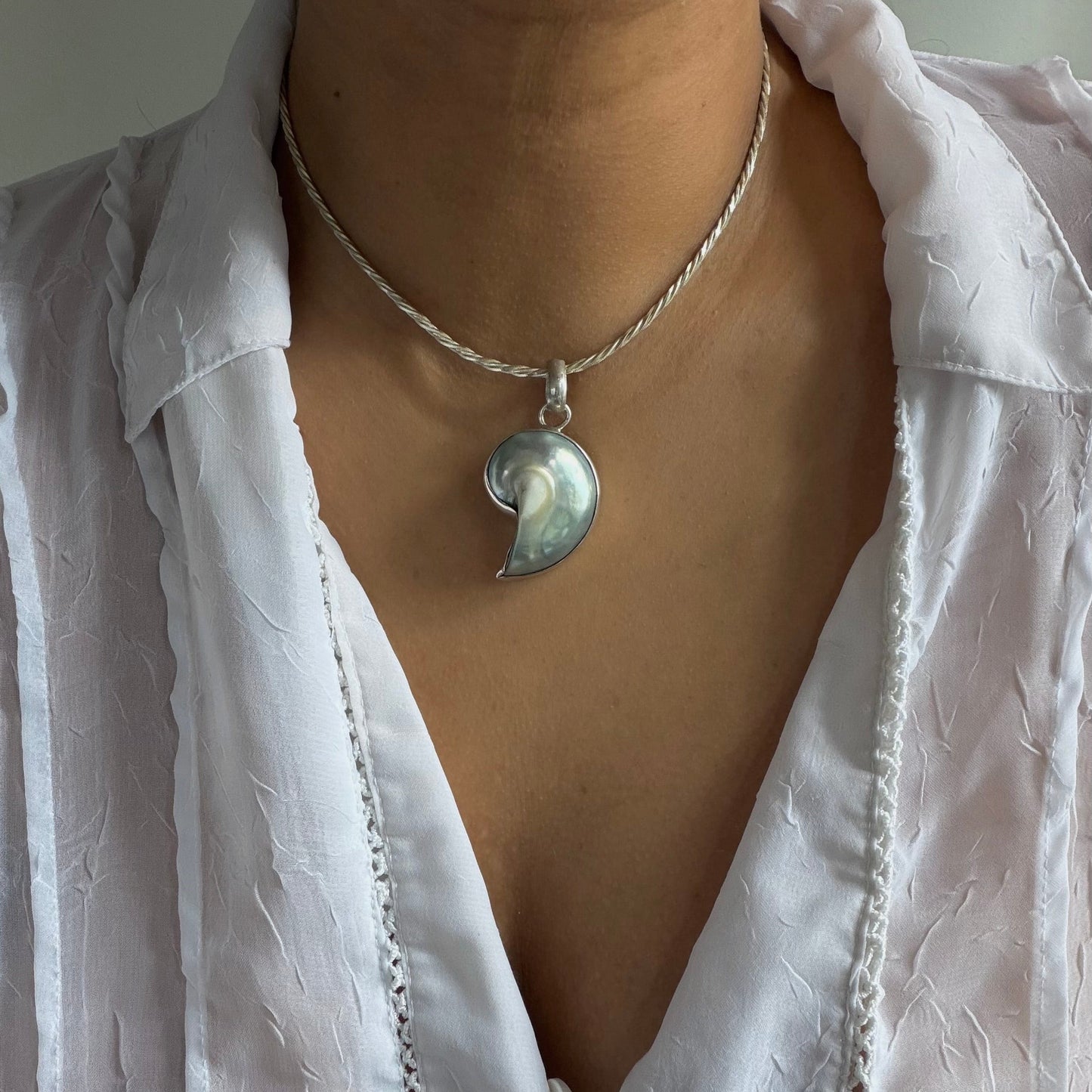 Shell Twist Necklace